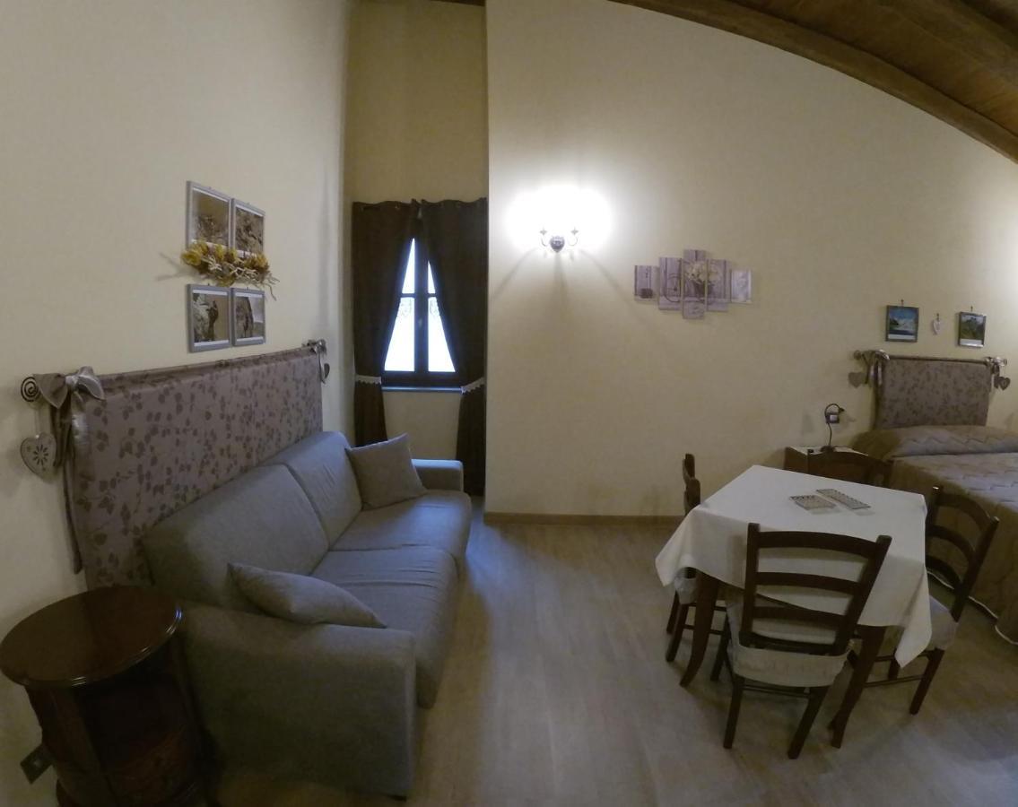 Agriturismo Locanda Dei Cacciatori Dogliani Kültér fotó