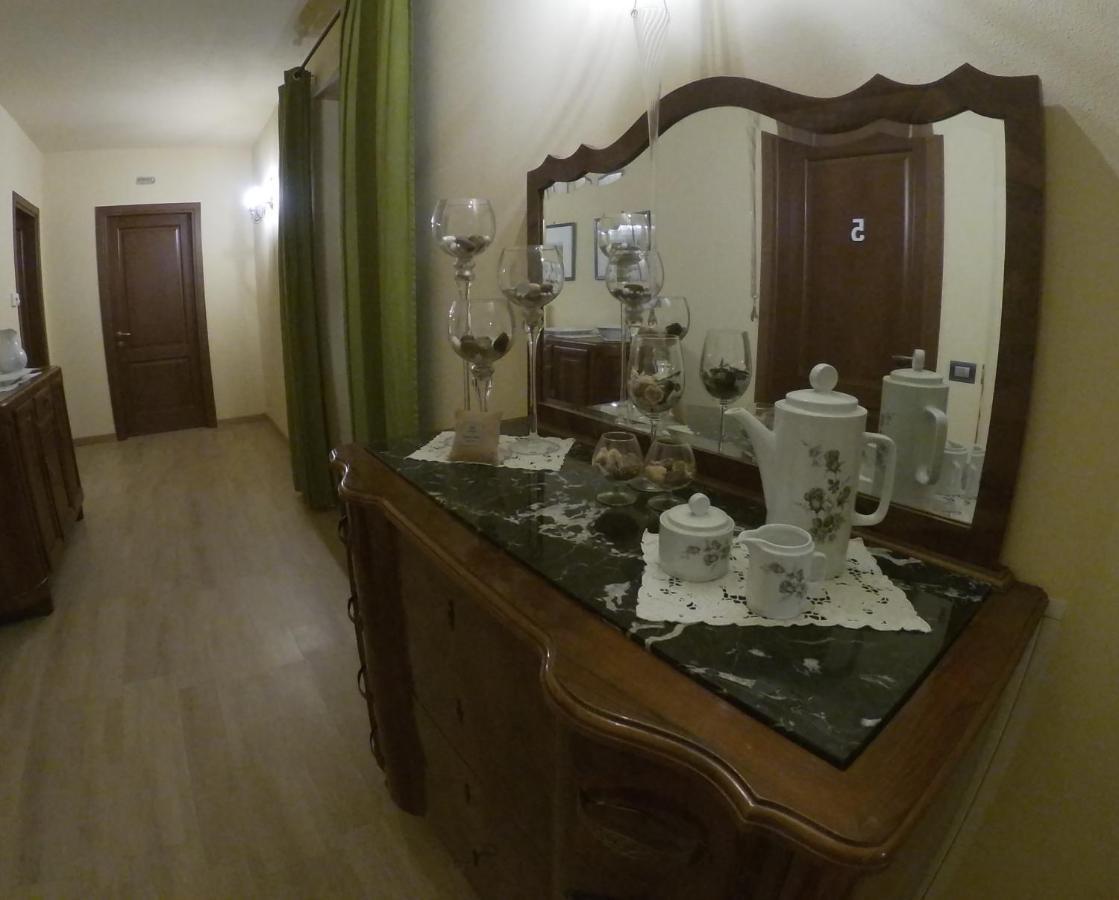 Agriturismo Locanda Dei Cacciatori Dogliani Kültér fotó