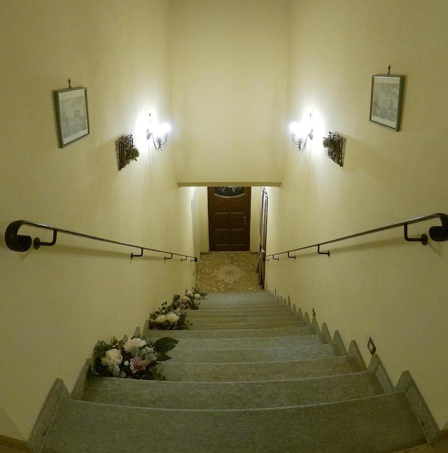 Agriturismo Locanda Dei Cacciatori Dogliani Kültér fotó