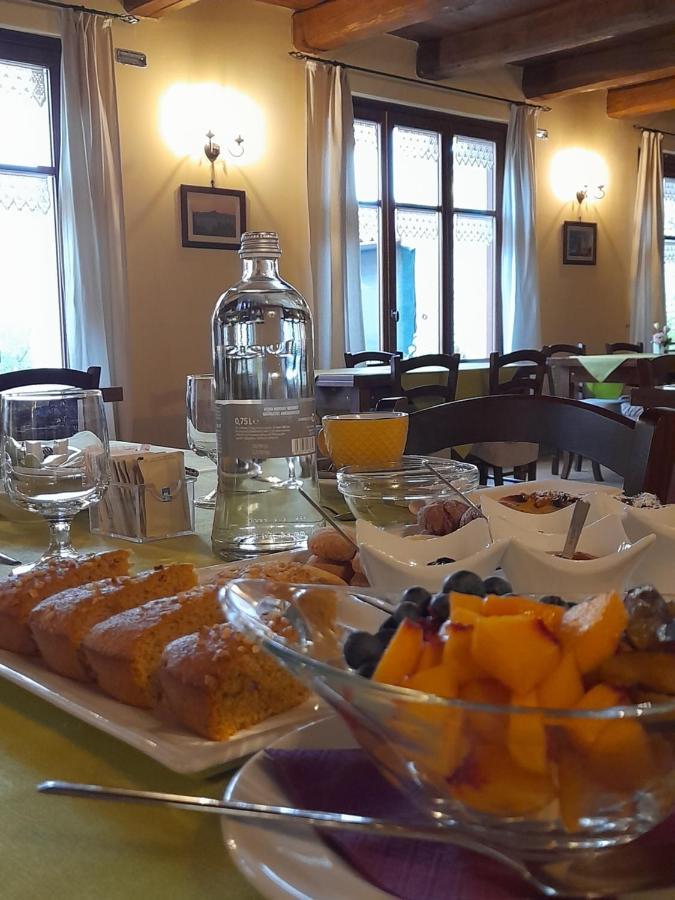 Agriturismo Locanda Dei Cacciatori Dogliani Kültér fotó